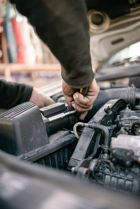 Mécanicien auto à domicile — diagnostic et réparation